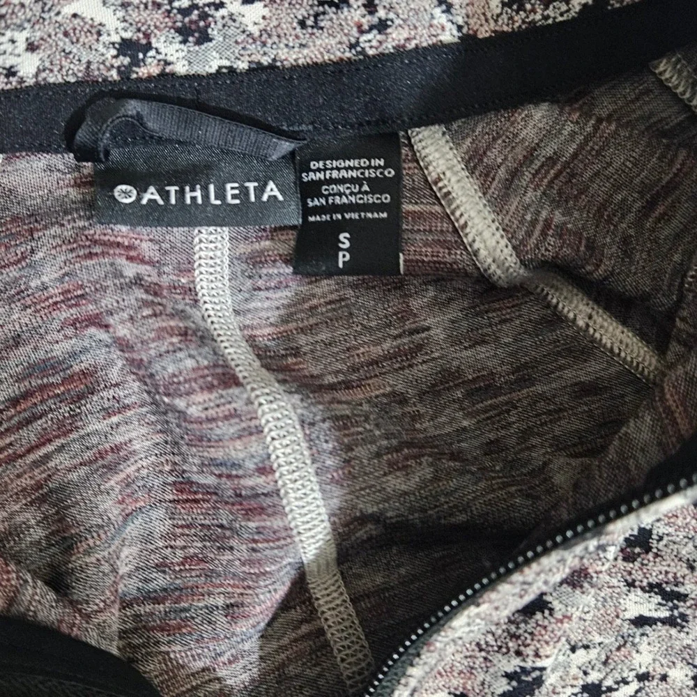 Athleta Womens Small Salutation Full Zip Jacket Abstract Print Thumbholes Grey